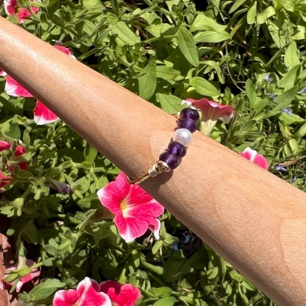 Amethyst & Freshwater Pearl Gold Ring